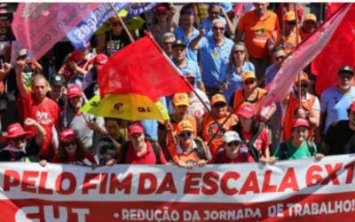 Mais horas, menos direitos: o que muda na nova proposta trabalhista